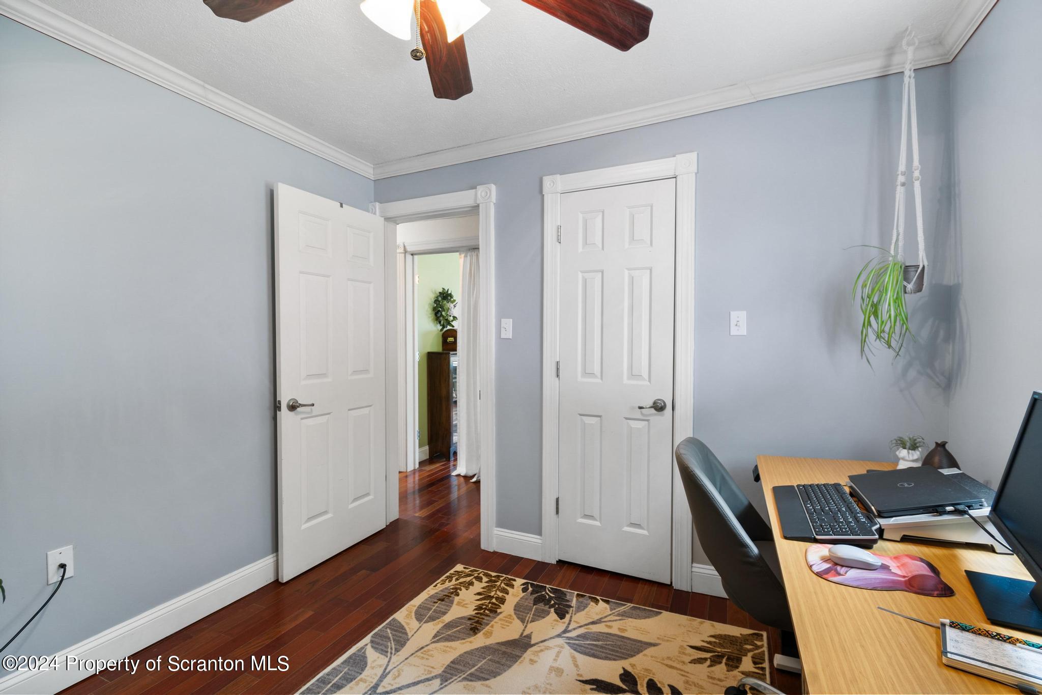 301 Newton Road, Unit REAR Scranton, PA 18504 - Photo 16 of 37 Gallery Image 16