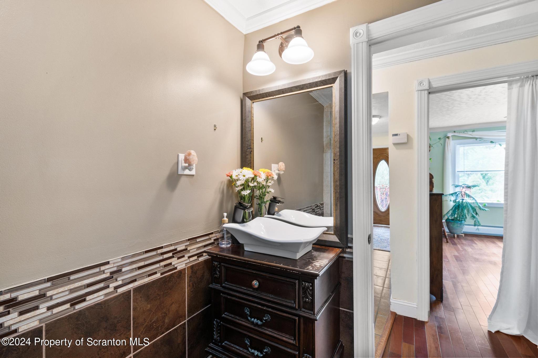 301 Newton Road, Unit REAR Scranton, PA 18504 - Photo 21 of 37 Gallery Image 21