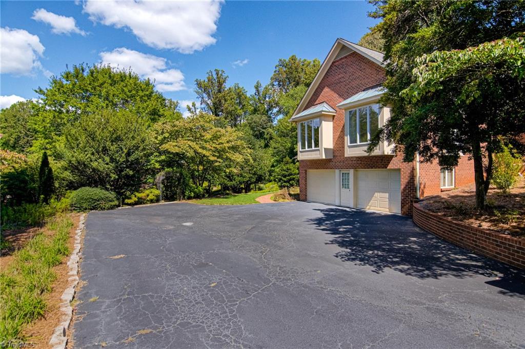 3141 Robinhood Road Winston-Salem, NC 27106 - Photo 19 of 29