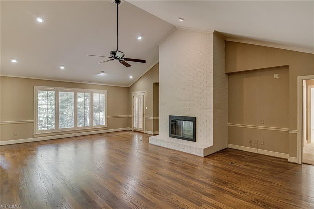 3141 Robinhood Road Winston-Salem, NC 27106 - Photo 2 of 29