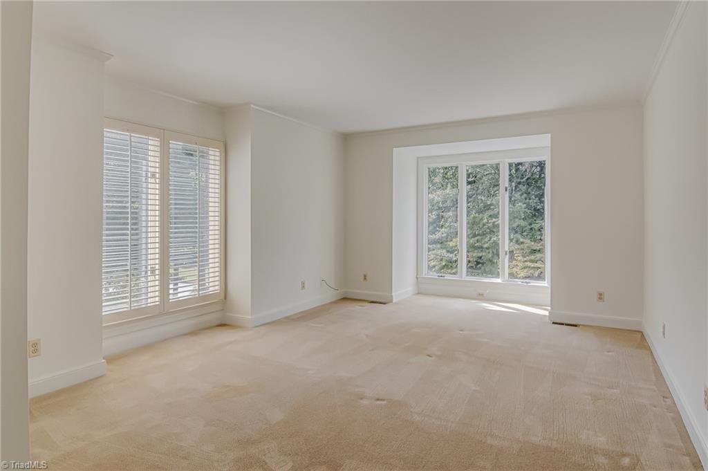 3141 Robinhood Road Winston-Salem, NC 27106 - Photo 8 of 29