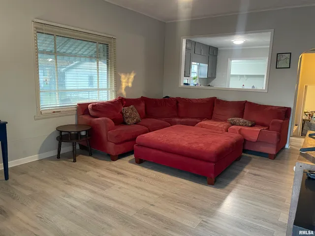 $149,900 | 1202 East Parham Street, Marion, IL 62959