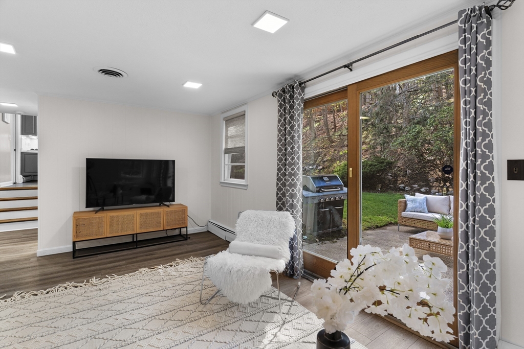 62 Lovett Road Newton, MA 02459 - Photo 18 of 38