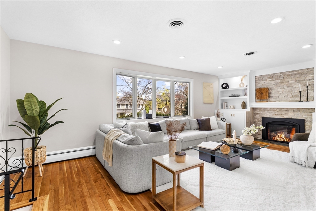 62 Lovett Road Newton, MA 02459 - Photo 5 of 38