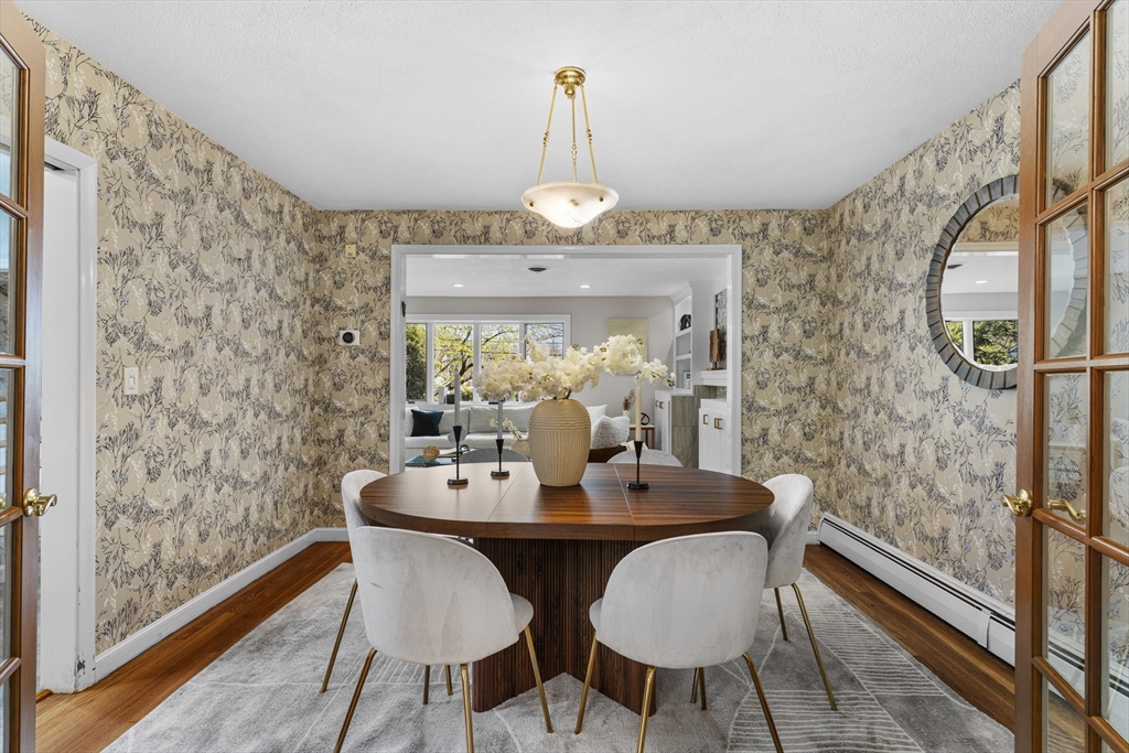 62 Lovett Road Newton, MA 02459 - Photo 10 of 38