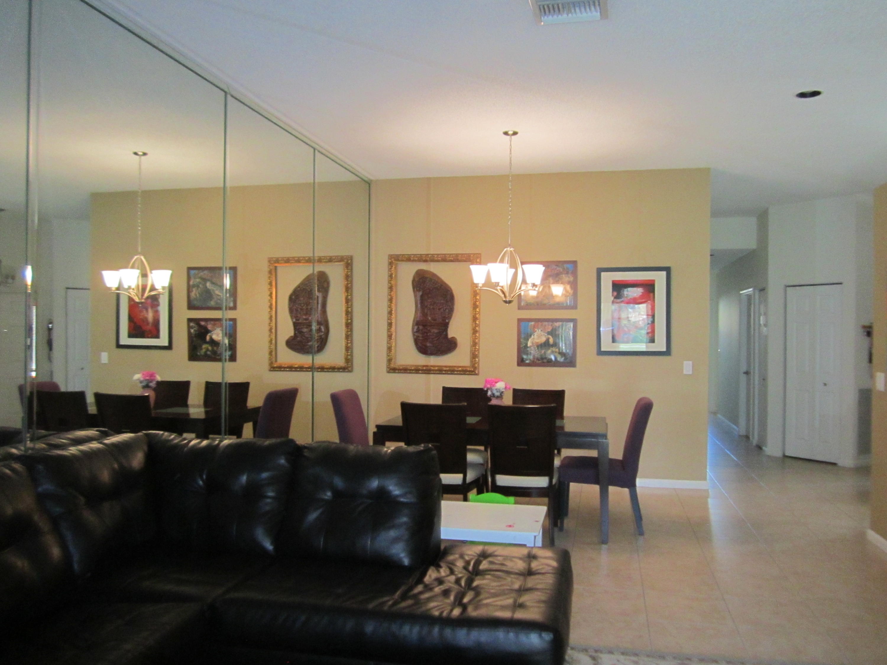 8560 Vía Serena Boca Raton, FL 33433 - Photo 4 of 17 Great Room