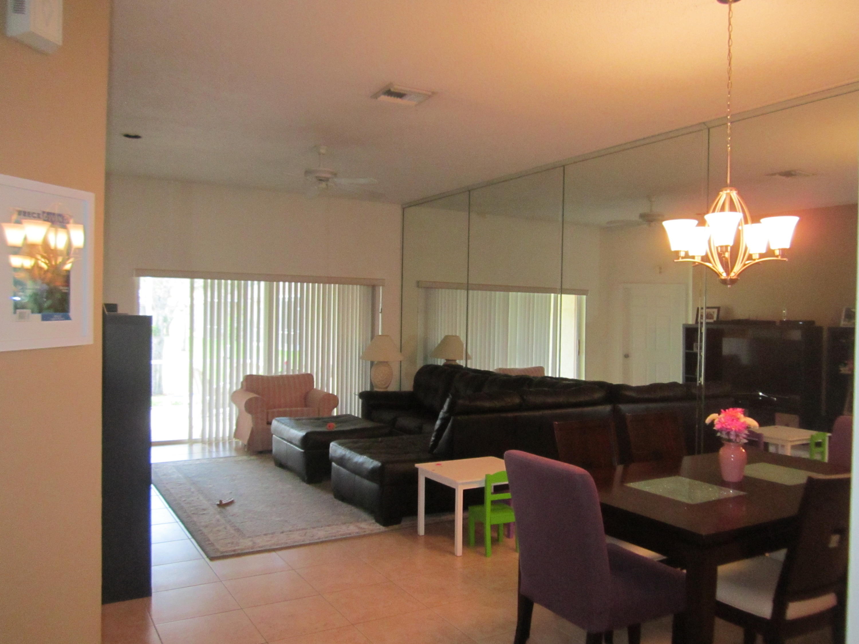8560 Vía Serena Boca Raton, FL 33433 - Photo 5 of 17 Living Room Dining Combo