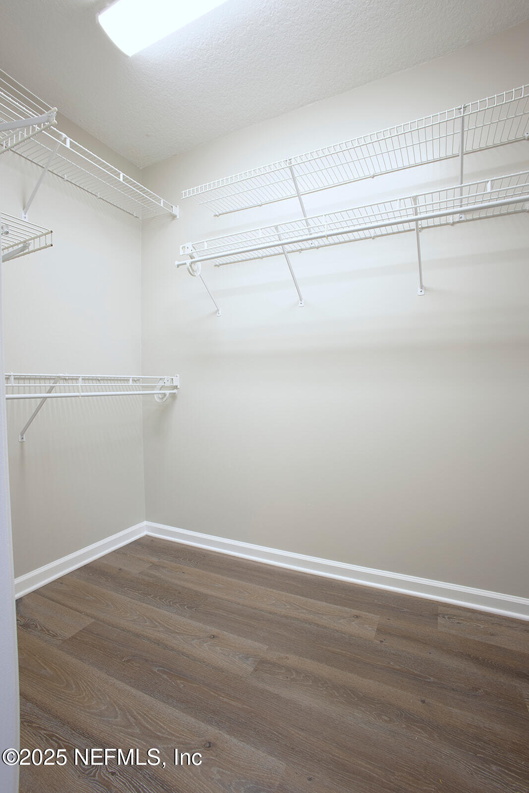 1524 Linkside Drive Atlantic Beach, FL 32233 - Photo 20 of 42 03.5_Master_Closet_websize