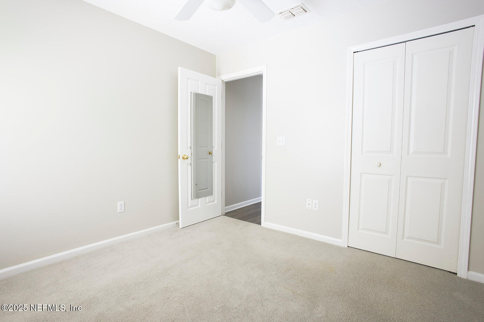 1524 Linkside Drive Atlantic Beach, FL 32233 - Photo 28 of 42 05.1_Guest_Room_websize