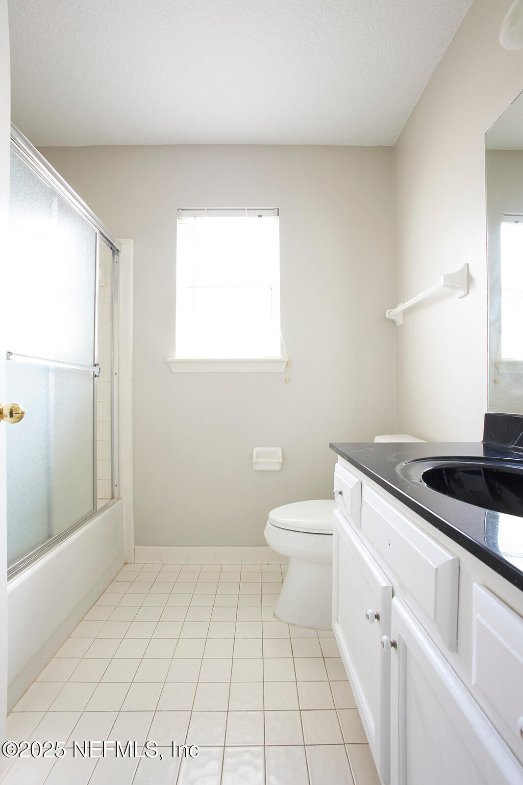 1524 Linkside Drive Atlantic Beach, FL 32233 - Photo 30 of 42 06.1_BathRoom_websize