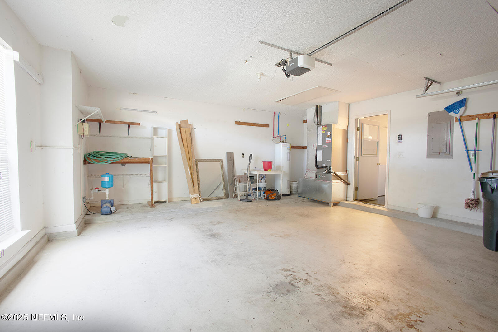 1524 Linkside Drive Atlantic Beach, FL 32233 - Photo 37 of 42 09.2_Garage_websize