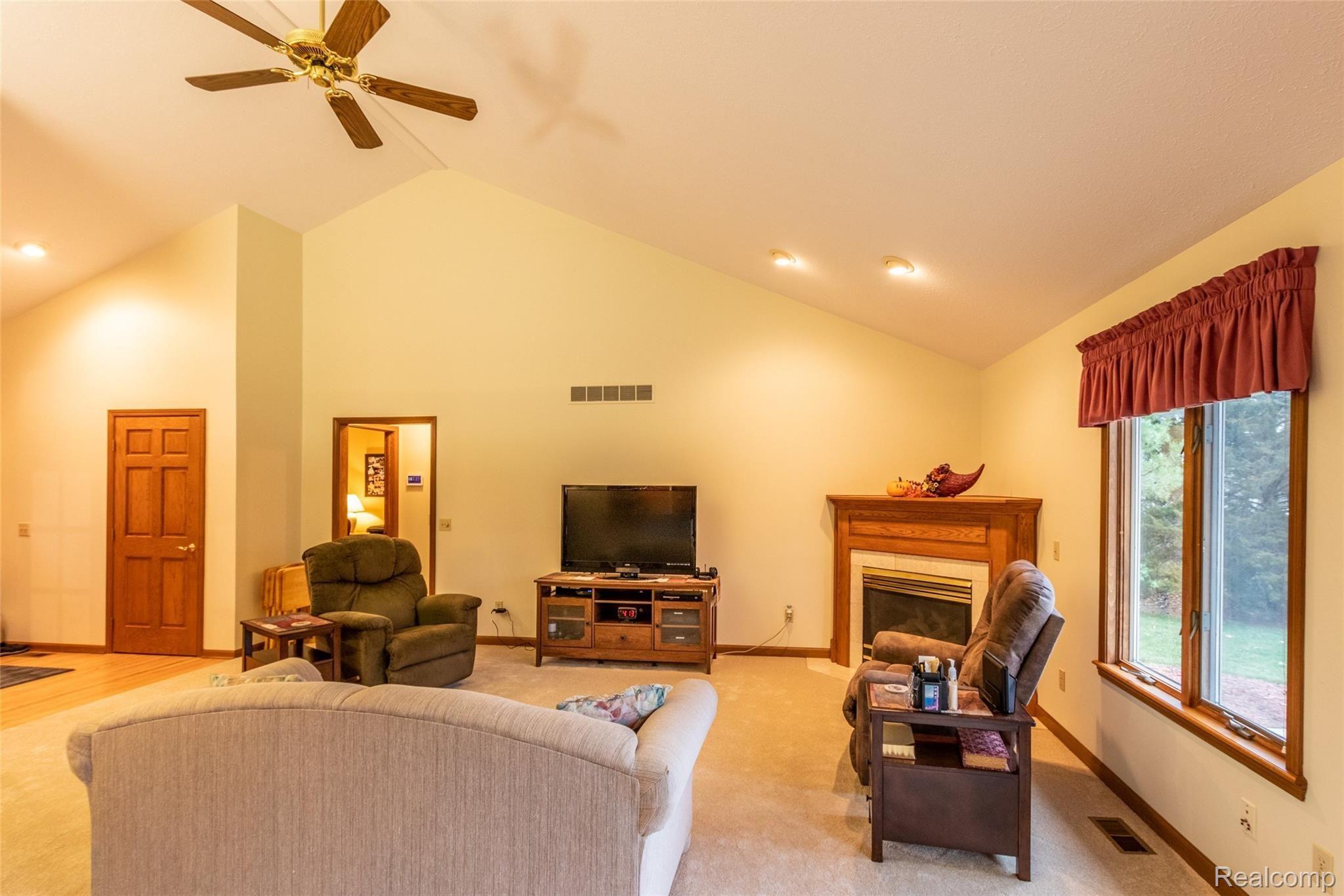 14467 Ripley Road Linden, MI 48451 - Photo 5 of 43 20201111_14467 Ripley Rd_005.jpg
