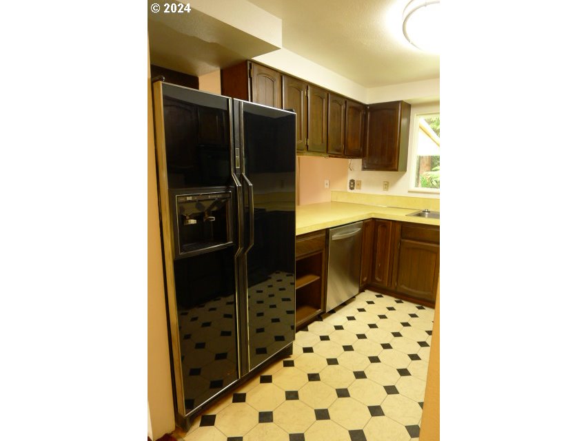 3167 Ridgeway Drive Reedsport, OR 97467 - Photo 7 of 41 Gallery Image 7