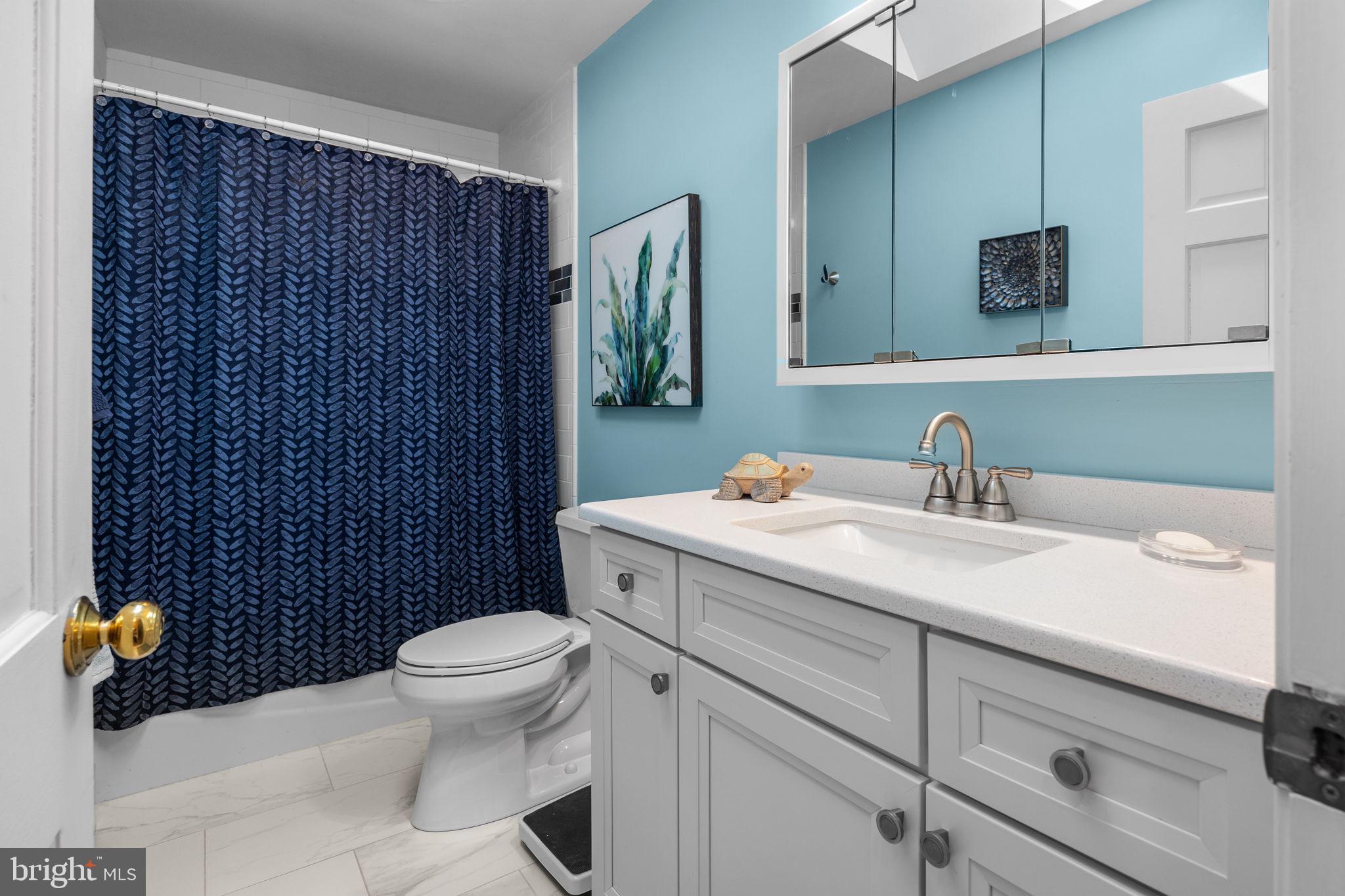 92 Bluebird Road Holland, PA 18966 - Photo 23 of 37 Hall Bathroom