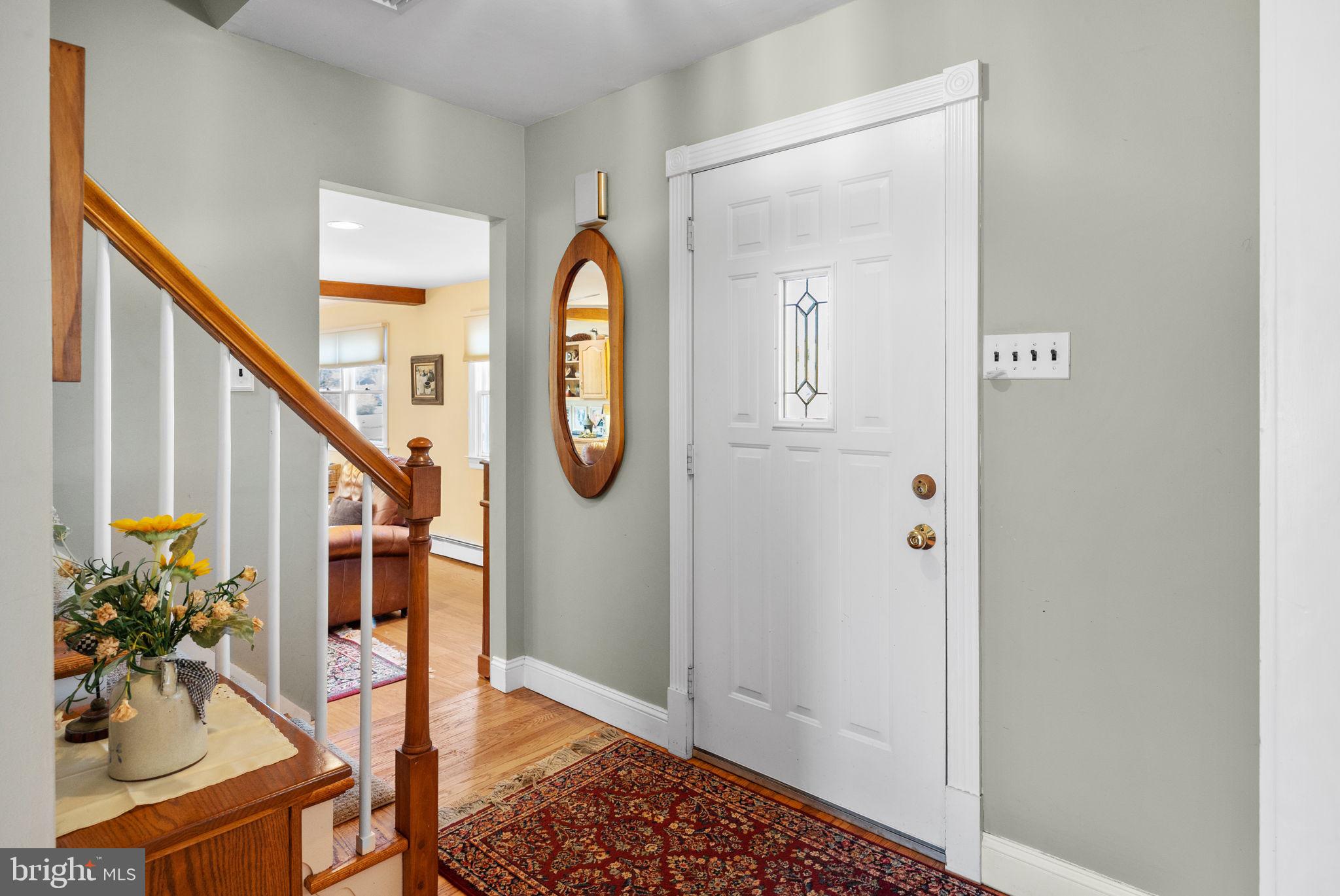 92 Bluebird Road Holland, PA 18966 - Photo 4 of 37 Front Hall