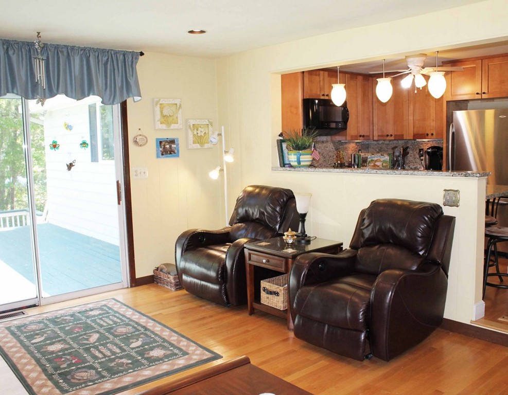 15 Chandler Road Burlington, MA 01803 - Photo 11 of 26 Gallery Image 11