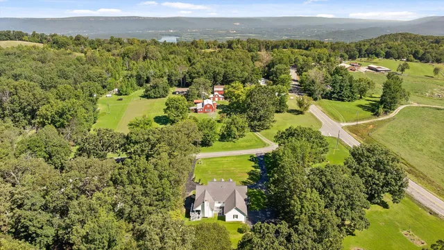 $520,500 | 2526 County Road 194, Bryant, AL 35958