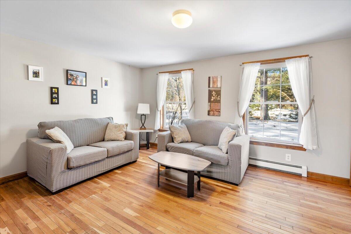 88 Tillson Road Monmouth, ME 04259 - Photo 11 of 41 Den 1