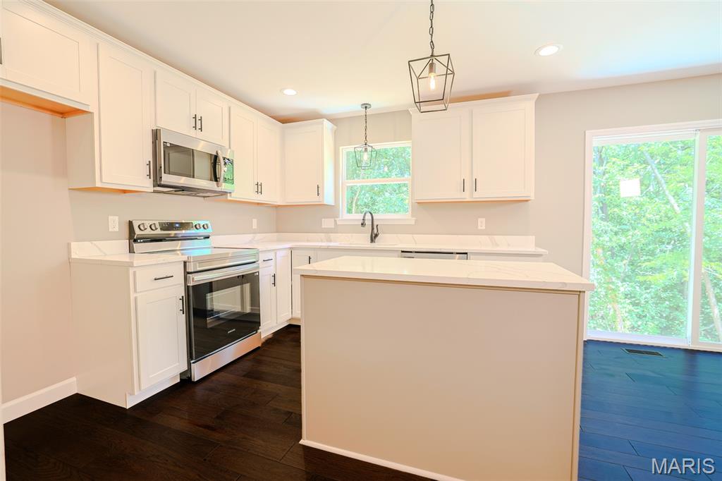 417 Westwoods Road Wright City, MO 63390 - Photo 9 of 49