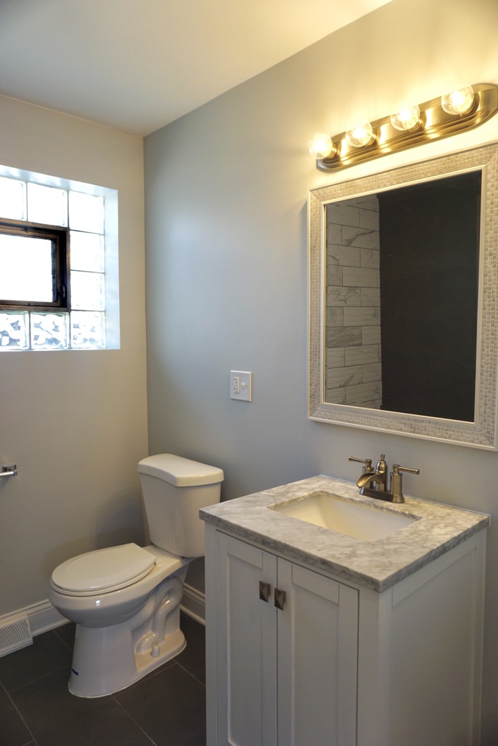 3539 West 85th Street Chicago, IL 60652 - Photo 6 of 11