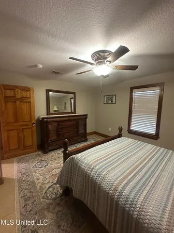 $2,500 | 10325 Clearwater Road, Vancleave, MS 39565