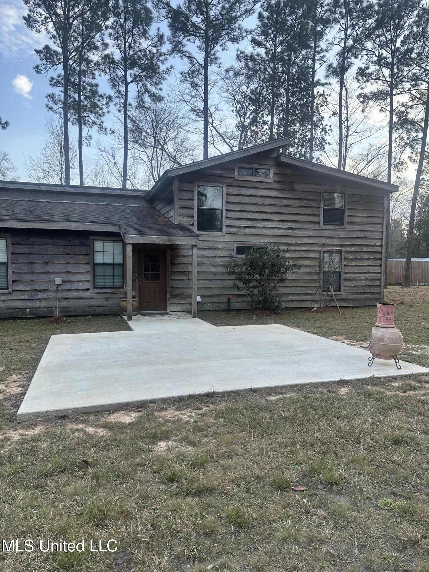 10325 Clearwater Road Vancleave, MS 39565 - Photo 2 of 27 IMG_4653