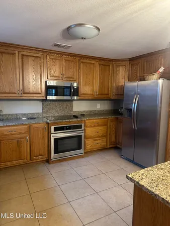 $2,500 | 10325 Clearwater Road, Vancleave, MS 39565