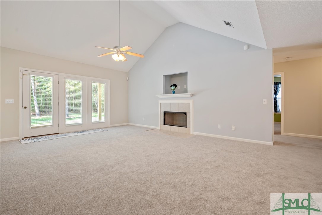 141 Mill Court Rincon, GA 31326 - Photo 3 of 41 Vaulted great room with ceiing fan.