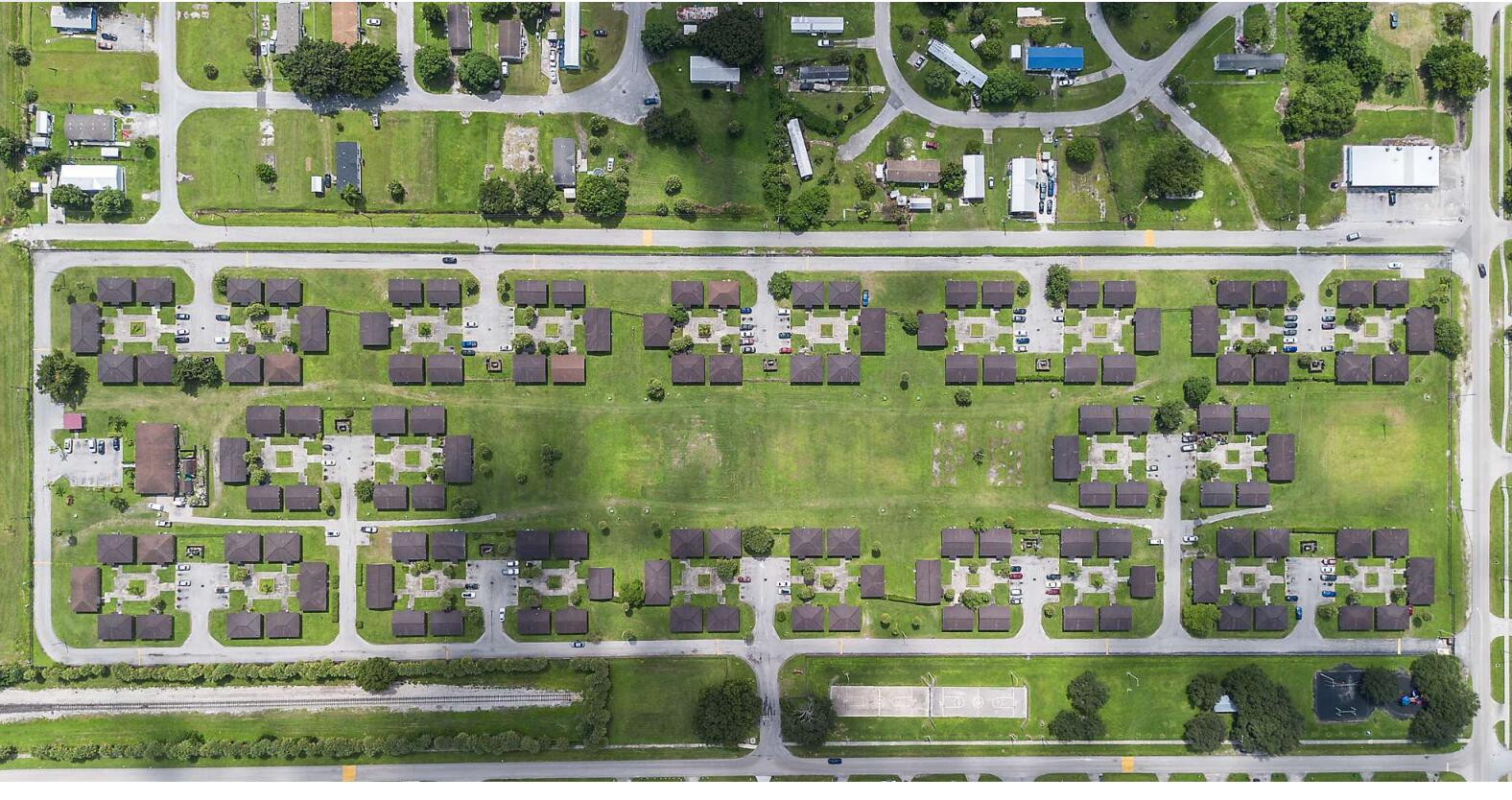 700 Harlem Tenants Circle Clewiston, FL 33440 - Photo 1 of 10 Ariel view