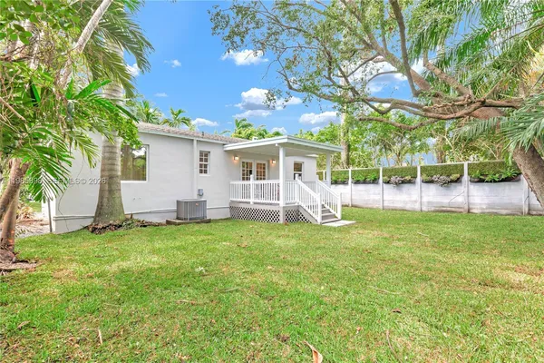 $5,400 | 1045 Northeast 84th Street, Miami, FL 33138