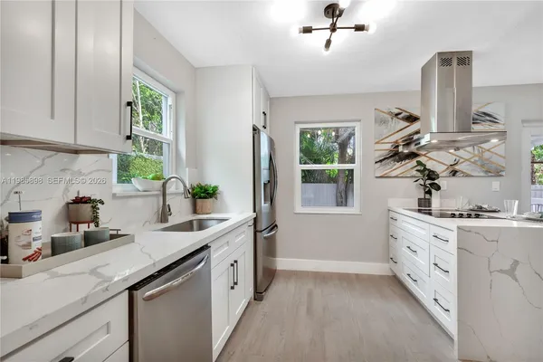 $5,400 | 1045 Northeast 84th Street, Miami, FL 33138
