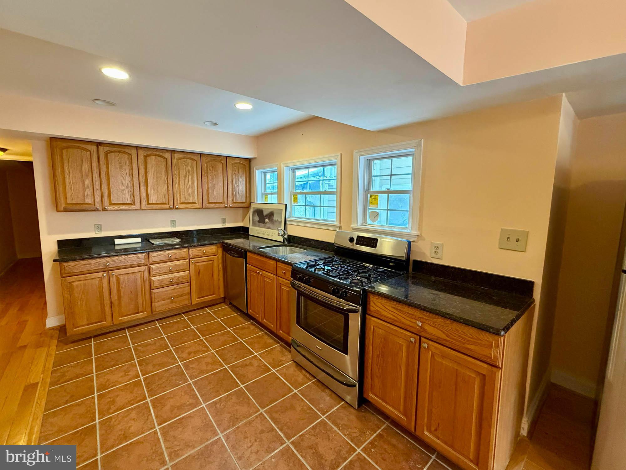 1447 William Street Baltimore, MD 21230 - Photo 13 of 35