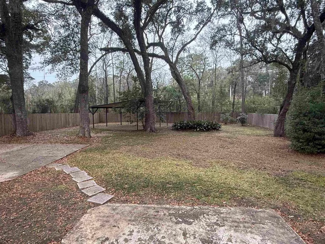 $2,350 | 2033 Doomar Drive, Tallahassee, FL 32308