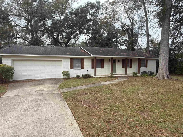 $2,350 | 2033 Doomar Drive, Tallahassee, FL 32308