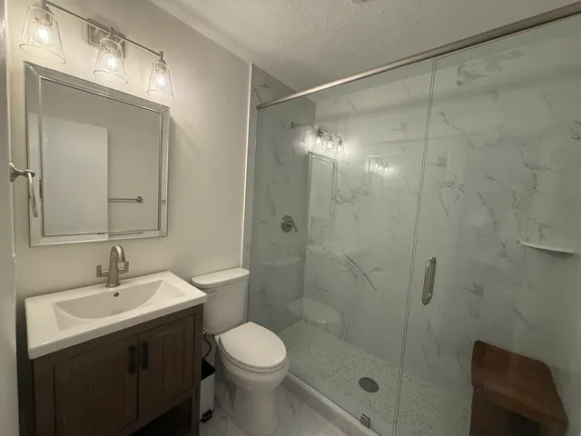 $2,350 | 2033 Doomar Drive, Tallahassee, FL 32308