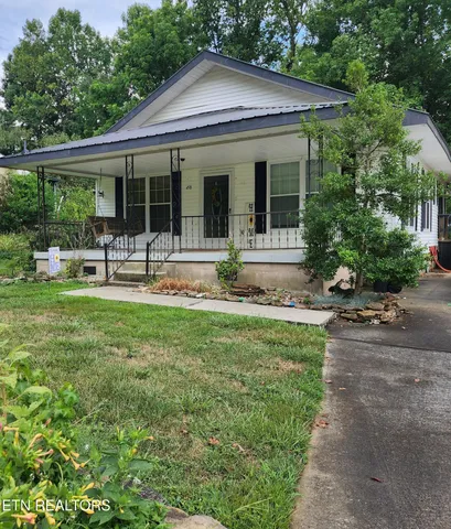 $262,000 | 458 Slaven Lane, Oneida, TN 37841