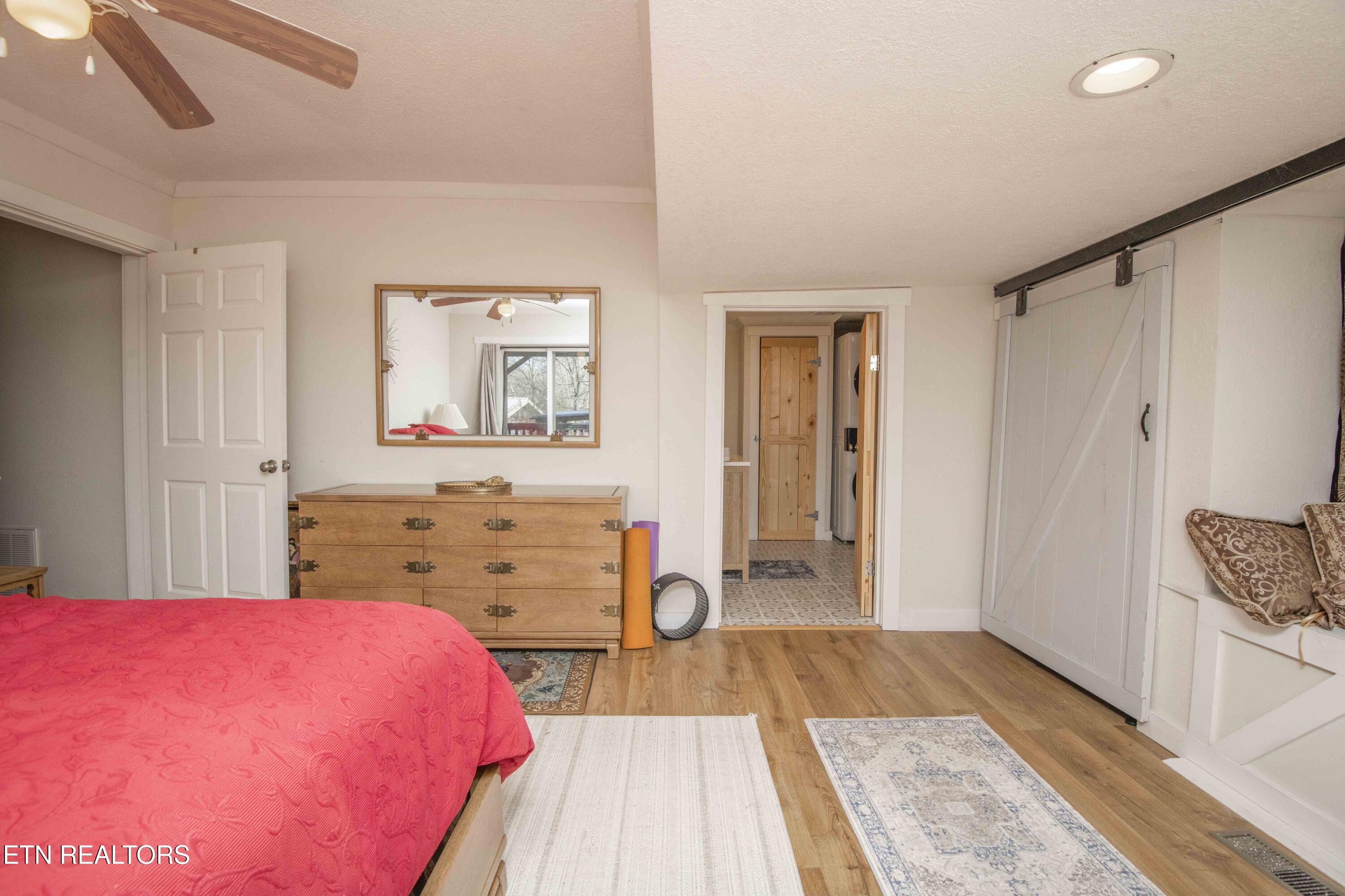 458 Slaven Lane Oneida, TN 37841 - Photo 37 of 51 master bed 4_1