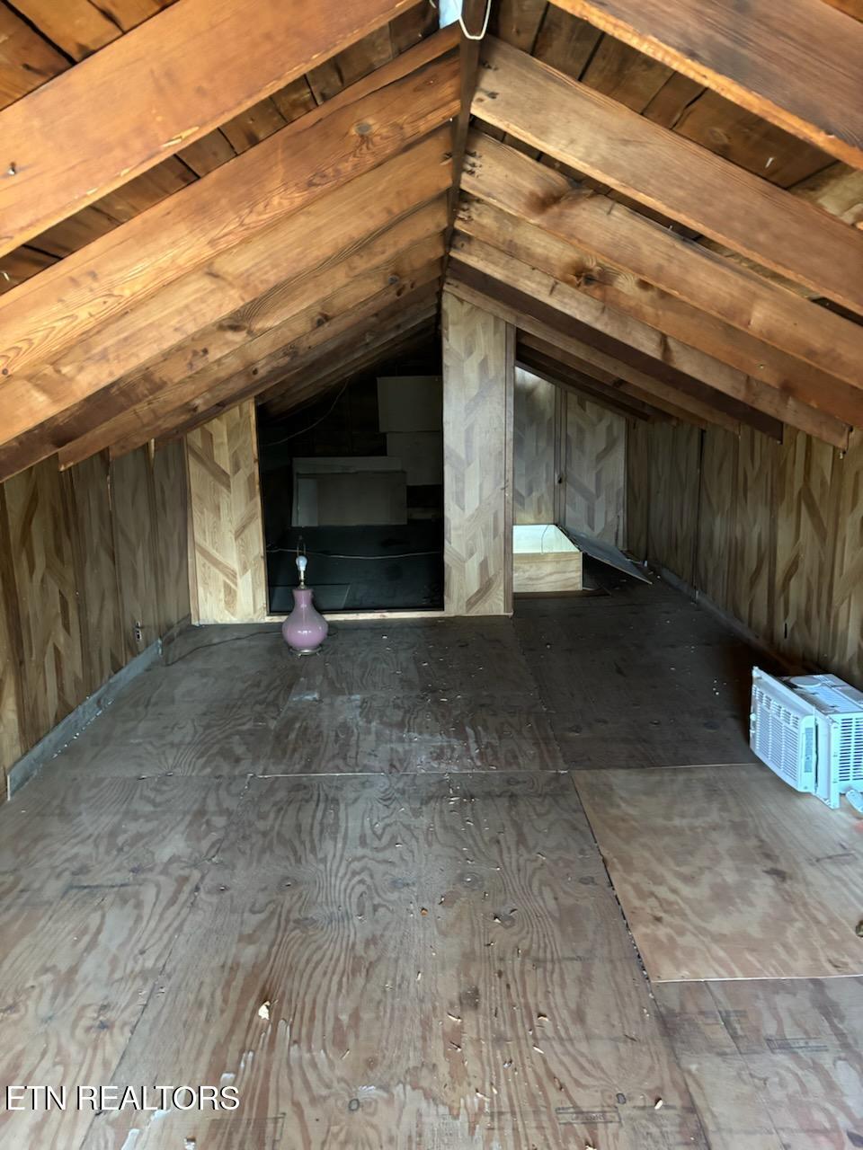 458 Slaven Lane Oneida, TN 37841 - Photo 50 of 60 Attic