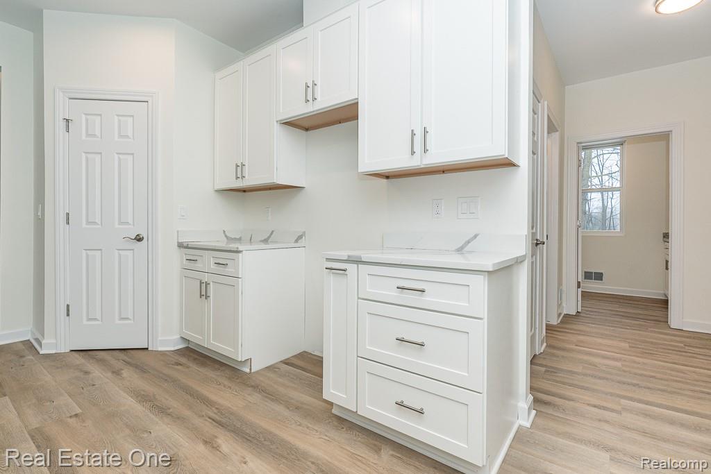 225 East Predmore Road Oakland, MI 48363 - Photo 23 of 64 Gallery Image 23