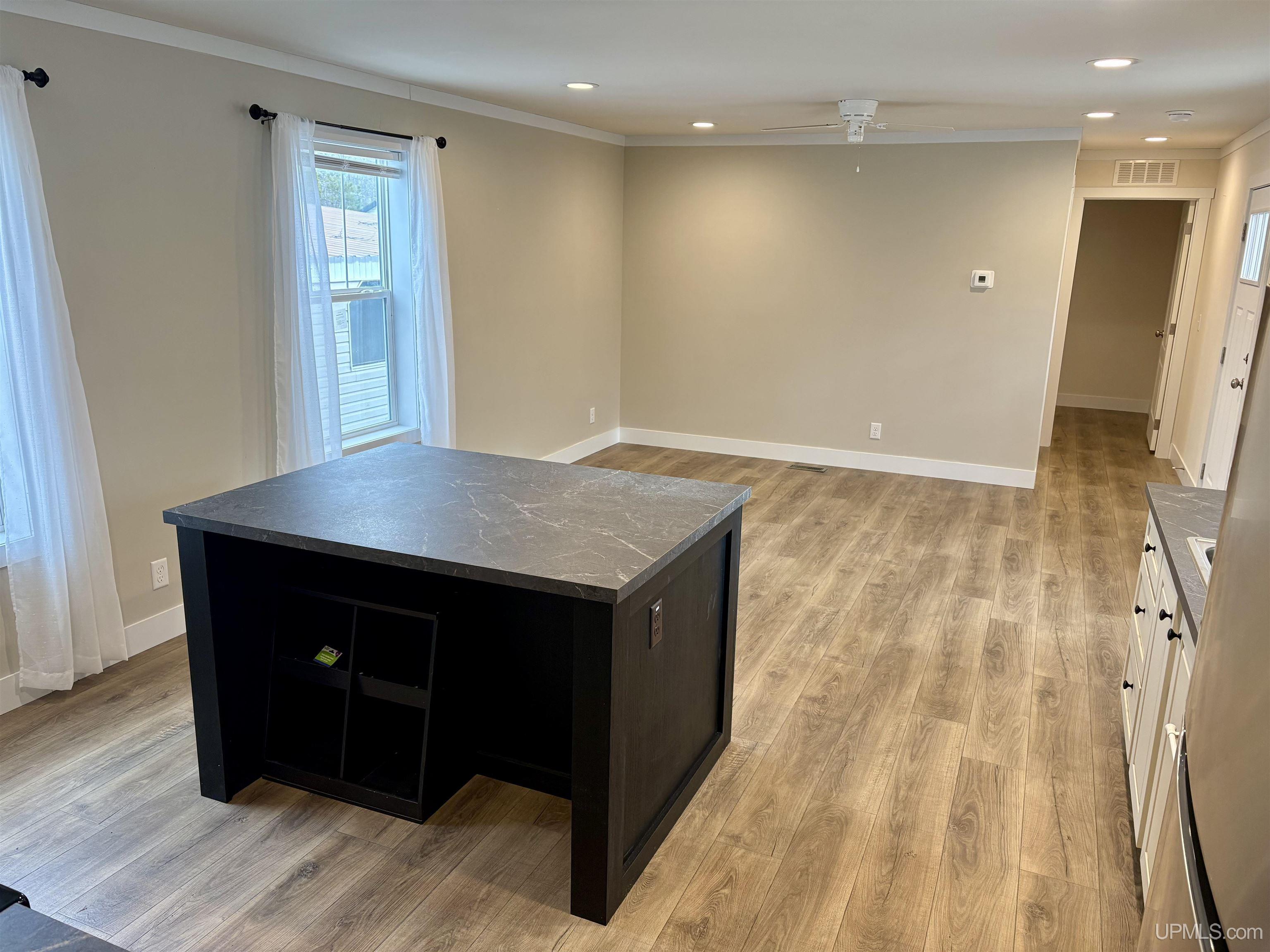 2722 South Hill Road Gladstone, MI 49837 - Photo 7 of 23 Gallery Image 7