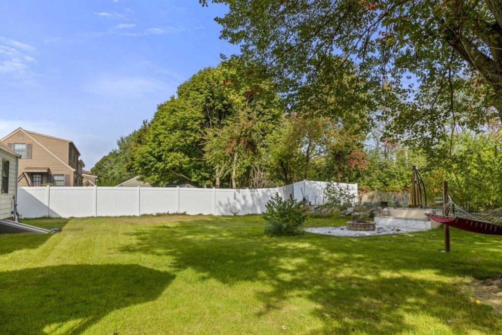9 Walter Road Danvers, MA 01923 - Photo 23 of 26