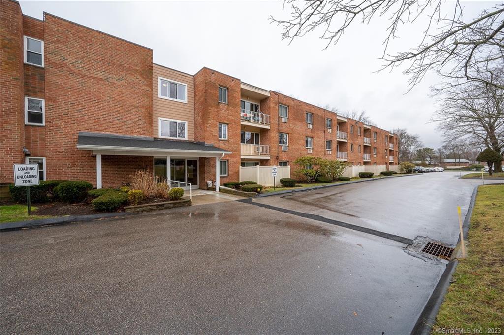 65 Westridge Road, Unit E11 New London, CT 06320 - Photo 1 of 1 Gallery Image 1