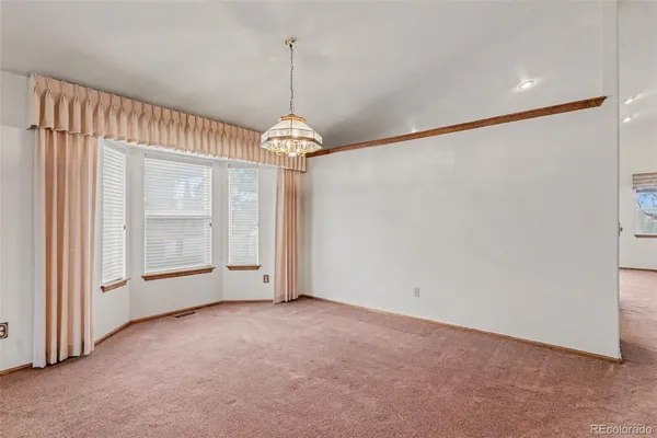 a view of empty room with window