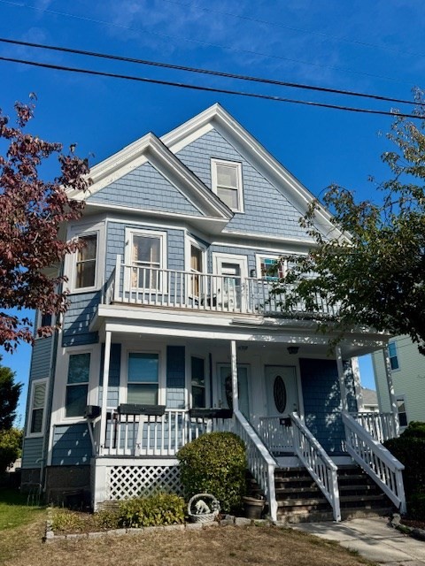 192 Federal Avenue, Unit B Quincy, MA 02169 - Photo 1 of 17 a front view of a house with a porch