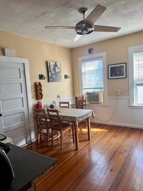 192 Federal Avenue, Unit B Quincy, MA 02169 - Photo 14 of 17 a view of a dining room with furniture and wooden floor