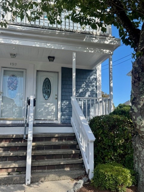 192 Federal Avenue, Unit B Quincy, MA 02169 - Photo 2 of 17 a view of entryway with a front door