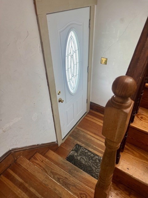 192 Federal Avenue, Unit B Quincy, MA 02169 - Photo 3 of 17 a view of an entryway with wooden floor