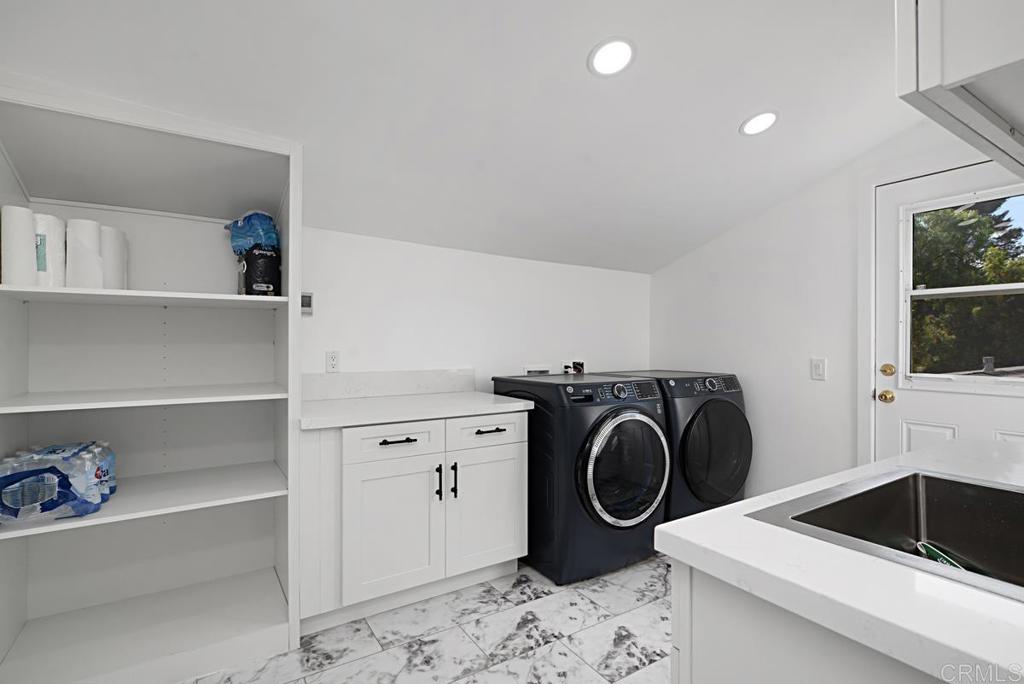 210 South Vine Street Fallbrook, CA 92028 - Photo 23 of 41