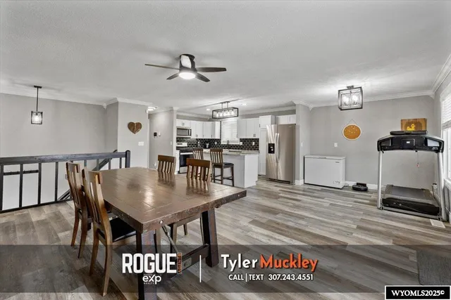 $300,000 | 1416 South Jackson Street, Casper, WY 82601