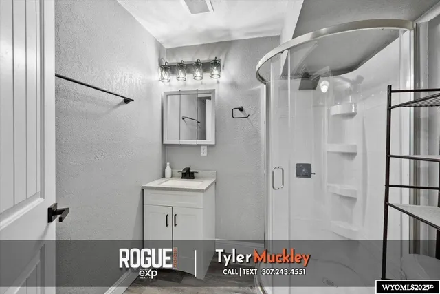 $300,000 | 1416 South Jackson Street, Casper, WY 82601